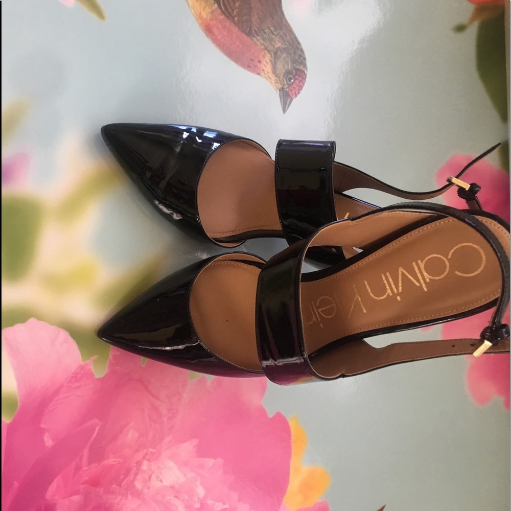 Calvin Klein sexy fashionable black shoes 10 1/2